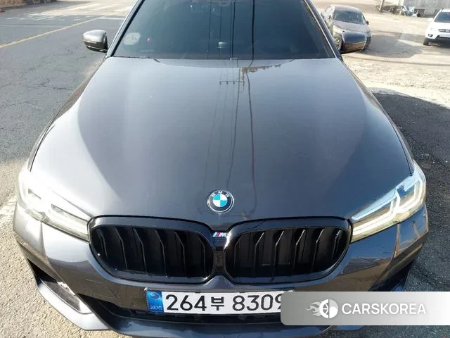 BMW 5 Series (G30) id 3695329 из Кореи 16