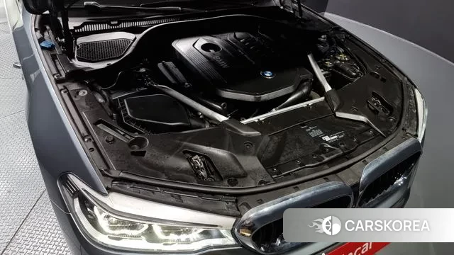 BMW 5 Series (G30) id 3402693 из Кореи 16