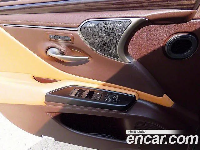 Lexus ES300h 7th generation id 2682207 из Кореи 16