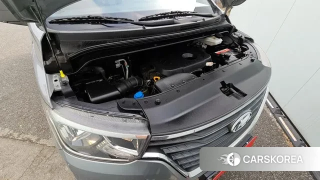 Hyundai The New Grand Starex id 3558036 из Кореи 16