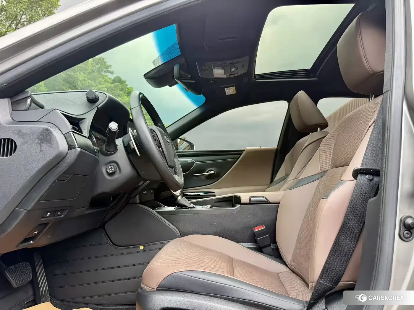 Lexus ES 2023 Silver/gray из Китая, фото 6