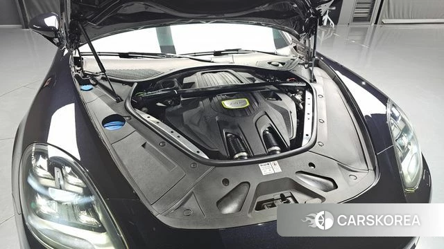 Porsche Panamera (971) id 4490426 из Кореи 26