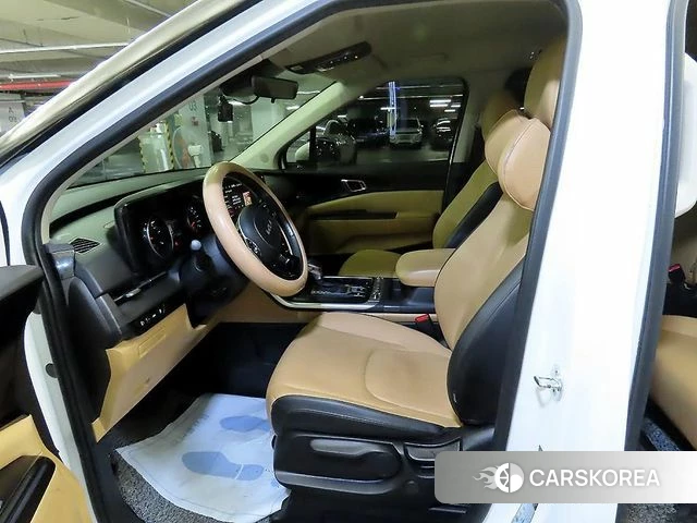 Kia Carnival 4th generation id 4244732 из Кореи 16