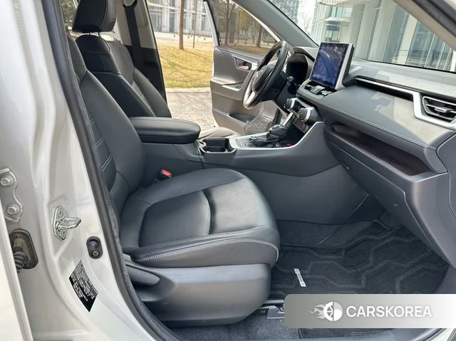 Toyota RAV4 Rongfang 2021 Белый из Китая, фото 6