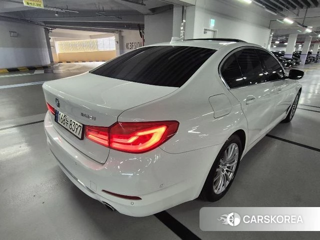 BMW 5 Series (G30) id 4918230 из Кореи 16