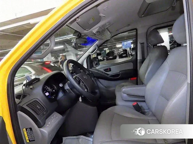 Hyundai The New Grand Starex id 3626879 из Кореи 16