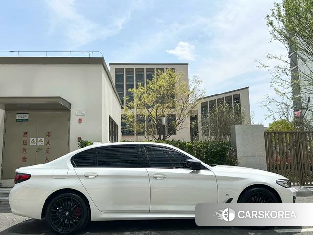 BMW 5 series id 4399837 из Китая 14