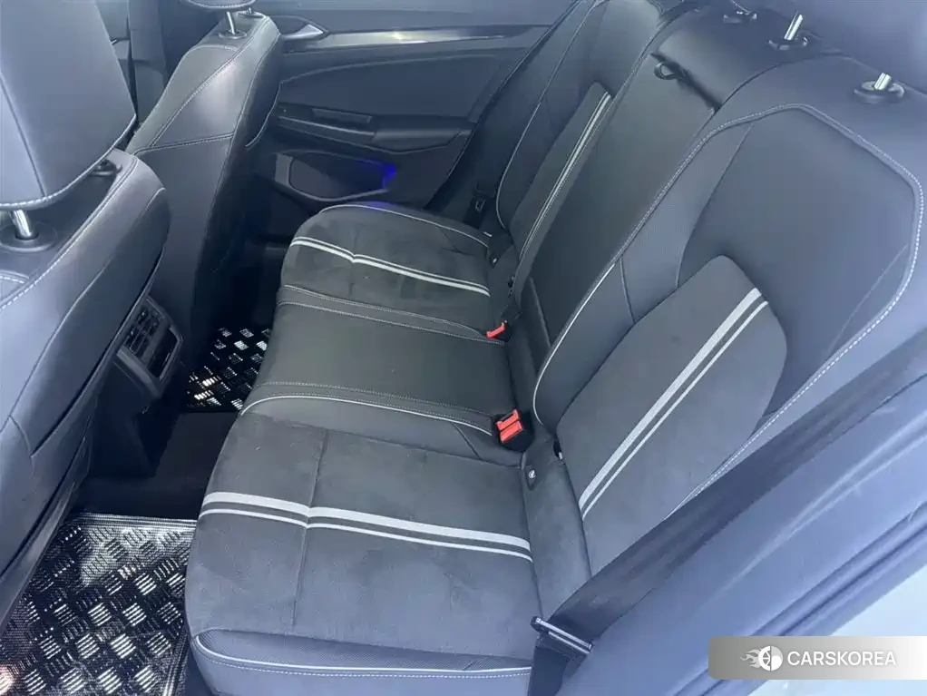 Volkswagen Golf id 4680541 из Китая 15