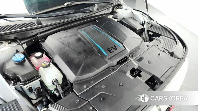 Hyundai Ionic 5 id 3963929 из Кореи 17