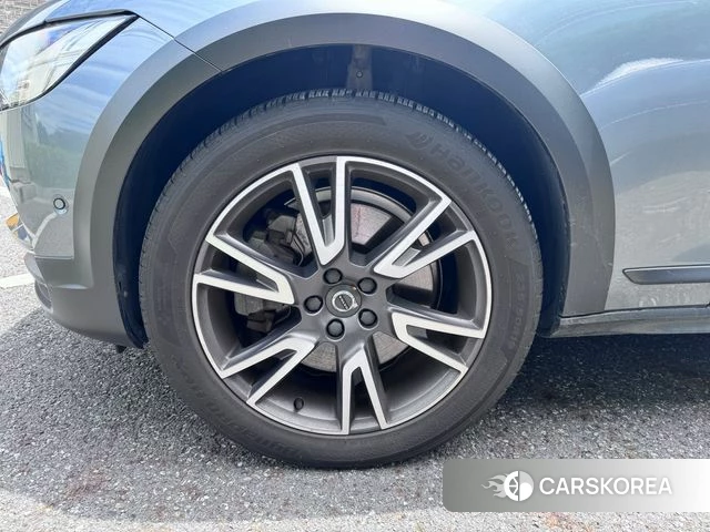 Volvo V90 Cross-Country id 4633322 из Кореи 14