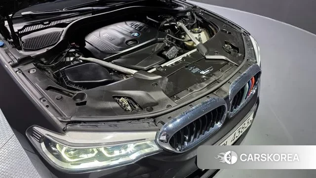 BMW 5 Series (G30) id 3460234 из Кореи 16