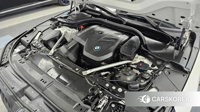 BMW 5 Series (G60) id 4493622 из Кореи 28