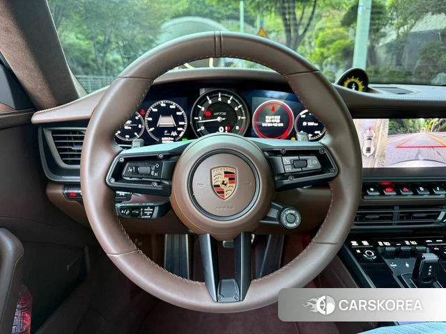 Porsche 911(992) id 4898489 из Кореи 14