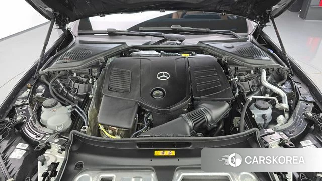 Mercedes-Benz E-Class W214 id 4612574 из Кореи 16