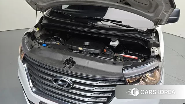 Hyundai The New Grand Starex id 3297507 из Кореи 16