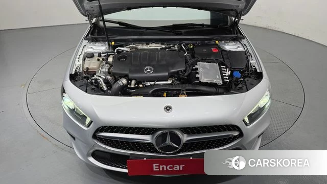 Mercedes-Benz A-Class W177 id 4657318 из Кореи 27