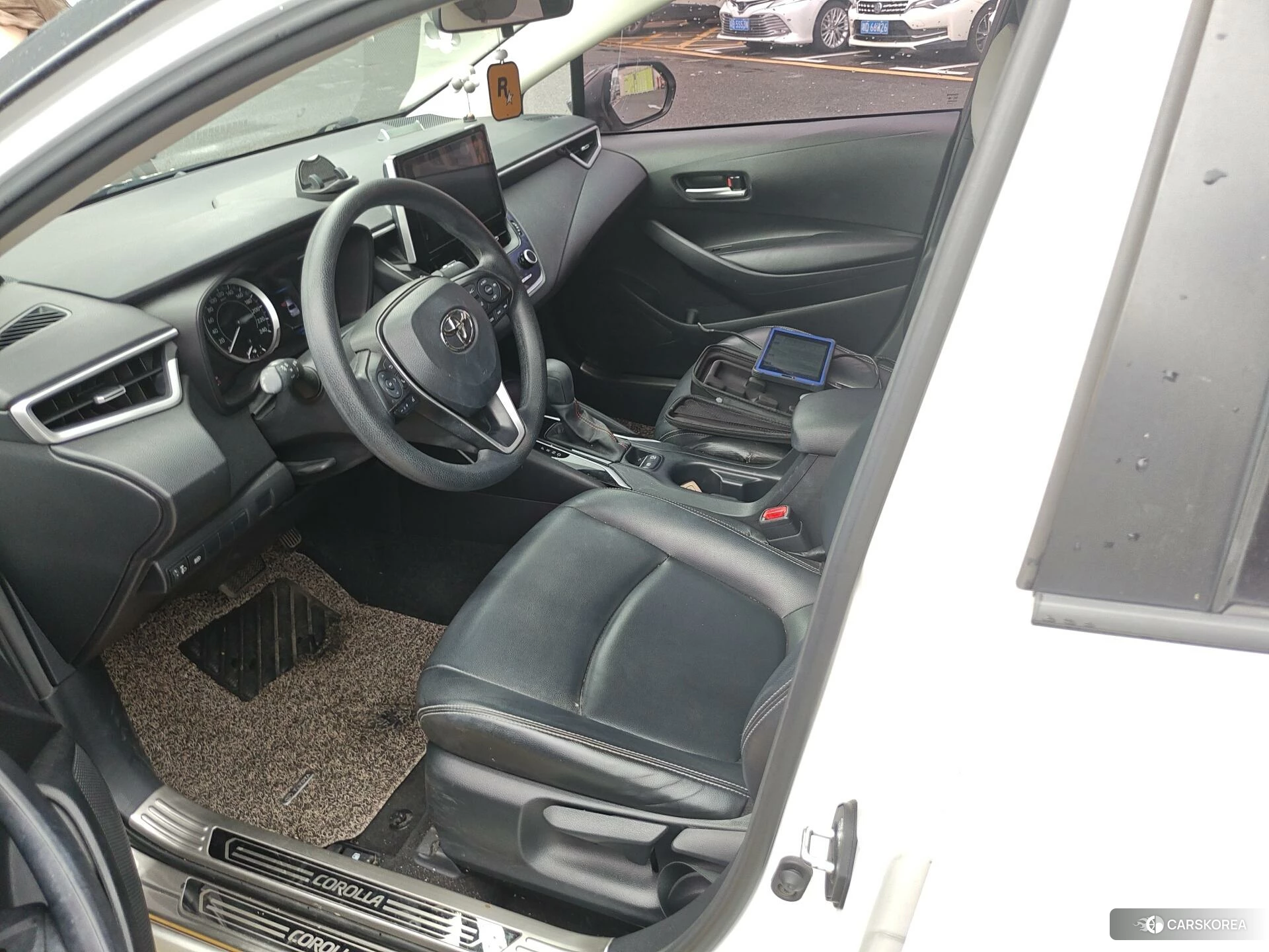 Toyota Corolla id 4453088 из Китая 17
