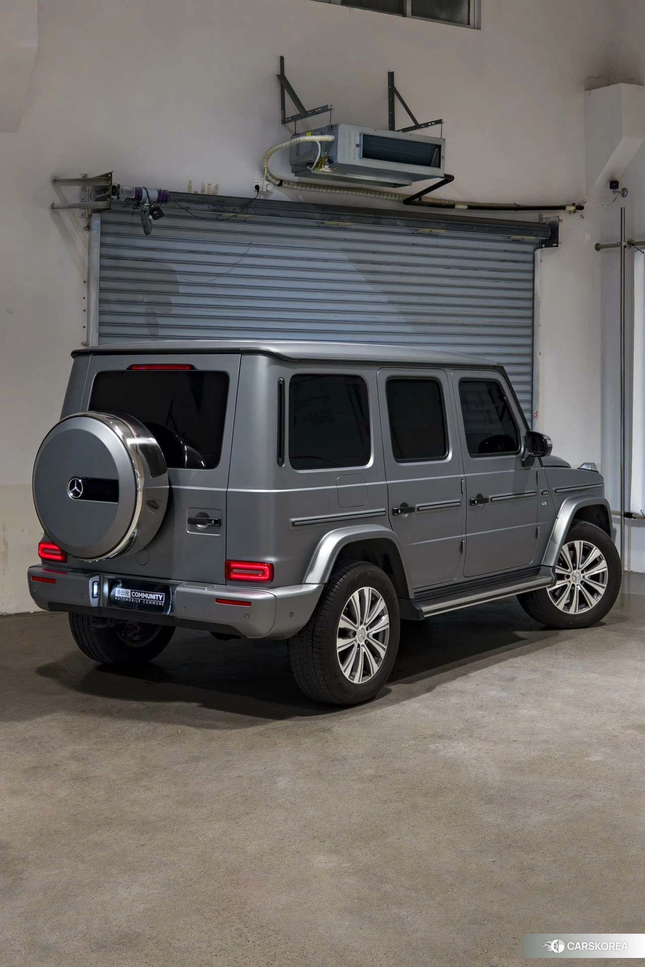 Mercedes-Benz G-class 2023 Серебристо-серый из Китая, фото 6