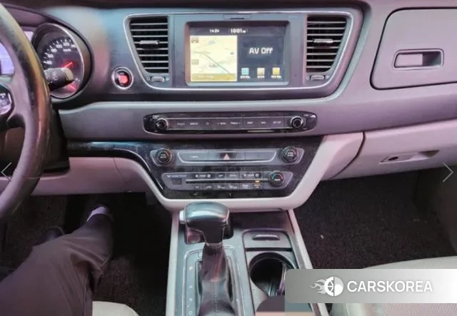 Kia All New Carnival id 3568782 из Кореи 12