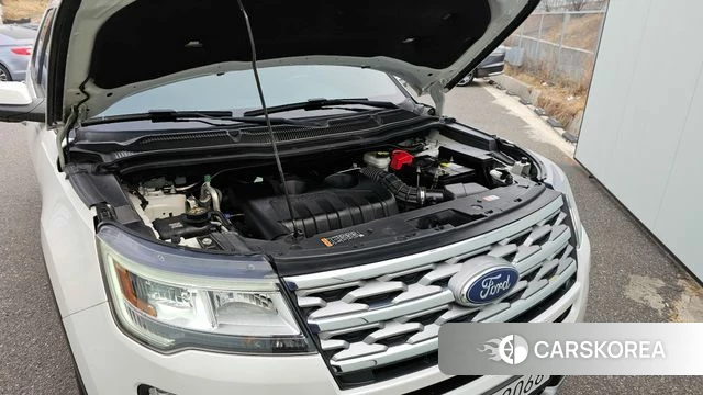 Ford Explorer id 3845492 из Кореи 16