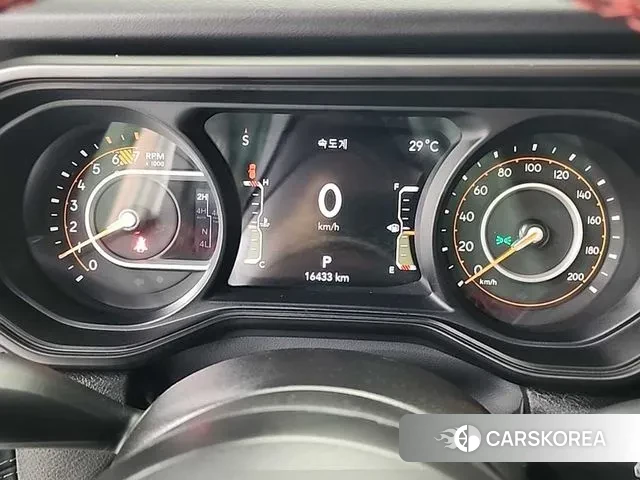 Jeep Wrangler (JL) 2024 Серый из Кореи, фото 6