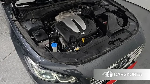 Hyundai Grandeur IG id 3166511 из Кореи 16