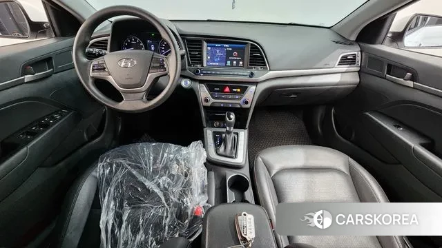 Hyundai Avante AD id 3773029 из Кореи 16