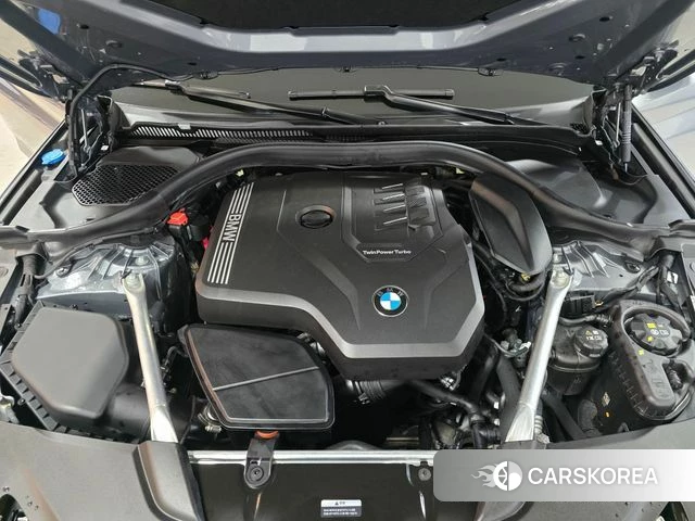 BMW 5 Series (G30) id 4330039 из Кореи 16
