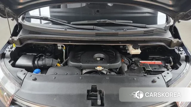 Hyundai The New Grand Starex id 3737199 из Кореи 16