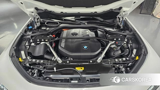 BMW 7 Series (G70) id 4468331 из Кореи 16