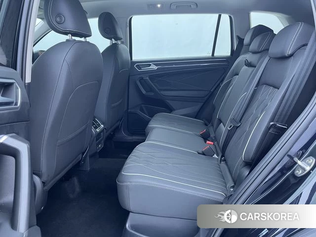 Volkswagen Tiguan L id 4301519 из Китая 18