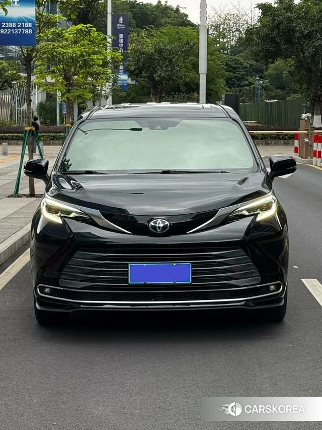 Toyota Saina id 4299910 из Китая 16