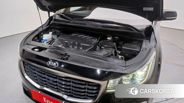 Kia The New Carnival id 3853452 из Кореи 16