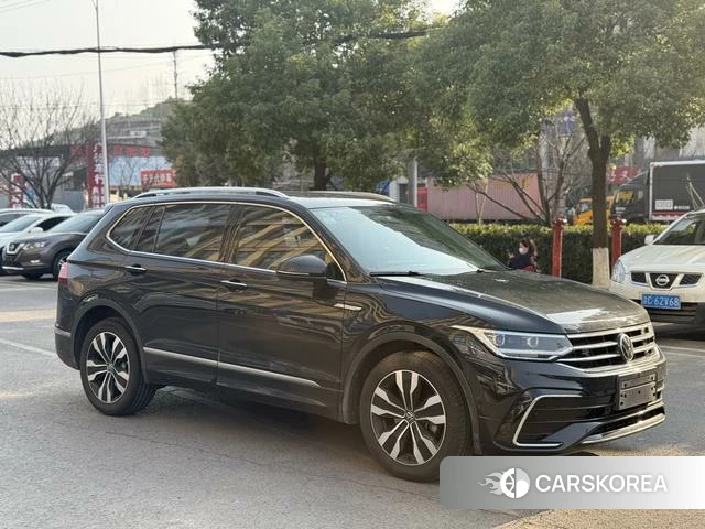 Volkswagen Tiguan L 2022 Черный из Китая, фото 6