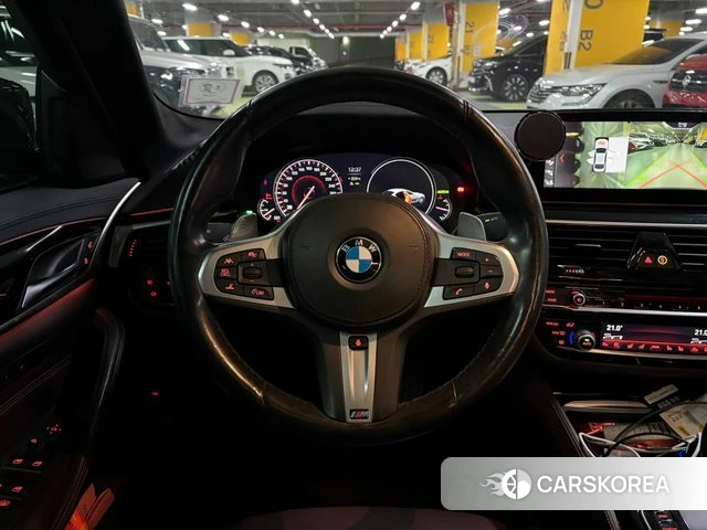 BMW 5 Series (G30) id 4351315 из Кореи 14