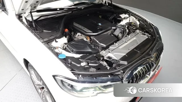 BMW 3 Series (G20) id 3374634 из Кореи 16