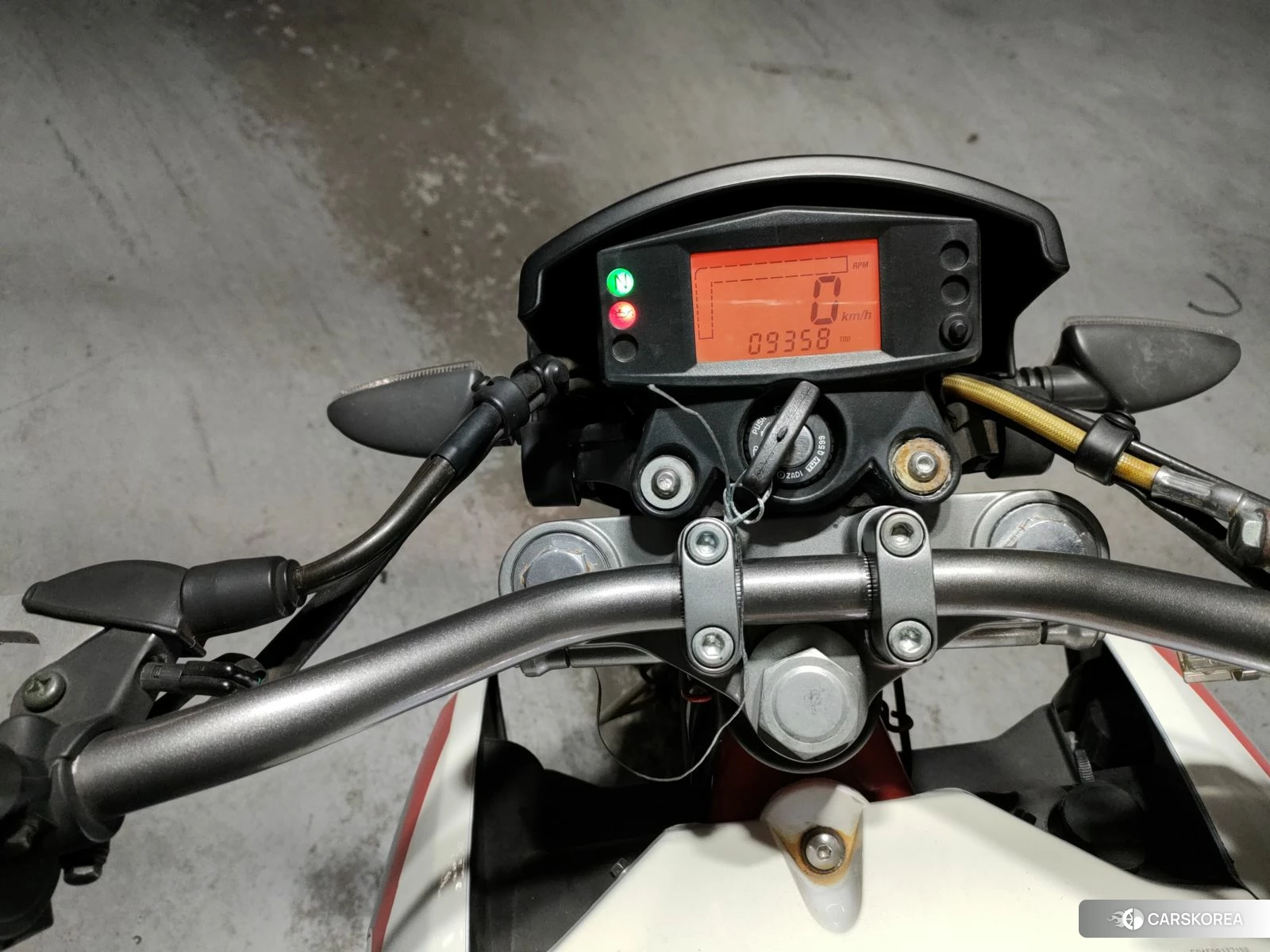 Проданный Aprilia STX125 CAFE id 3983543 из Японии, фото 6