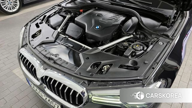 BMW 5 Series (G30) id 3864780 из Кореи 16