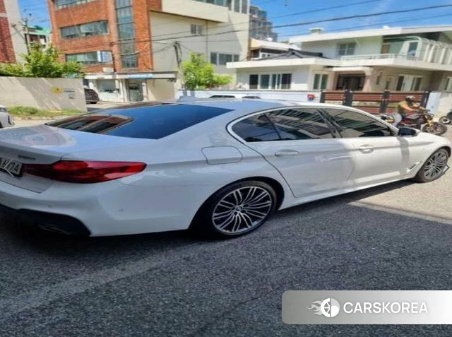 BMW 5 Series (G30) id 4482509 из Кореи 7
