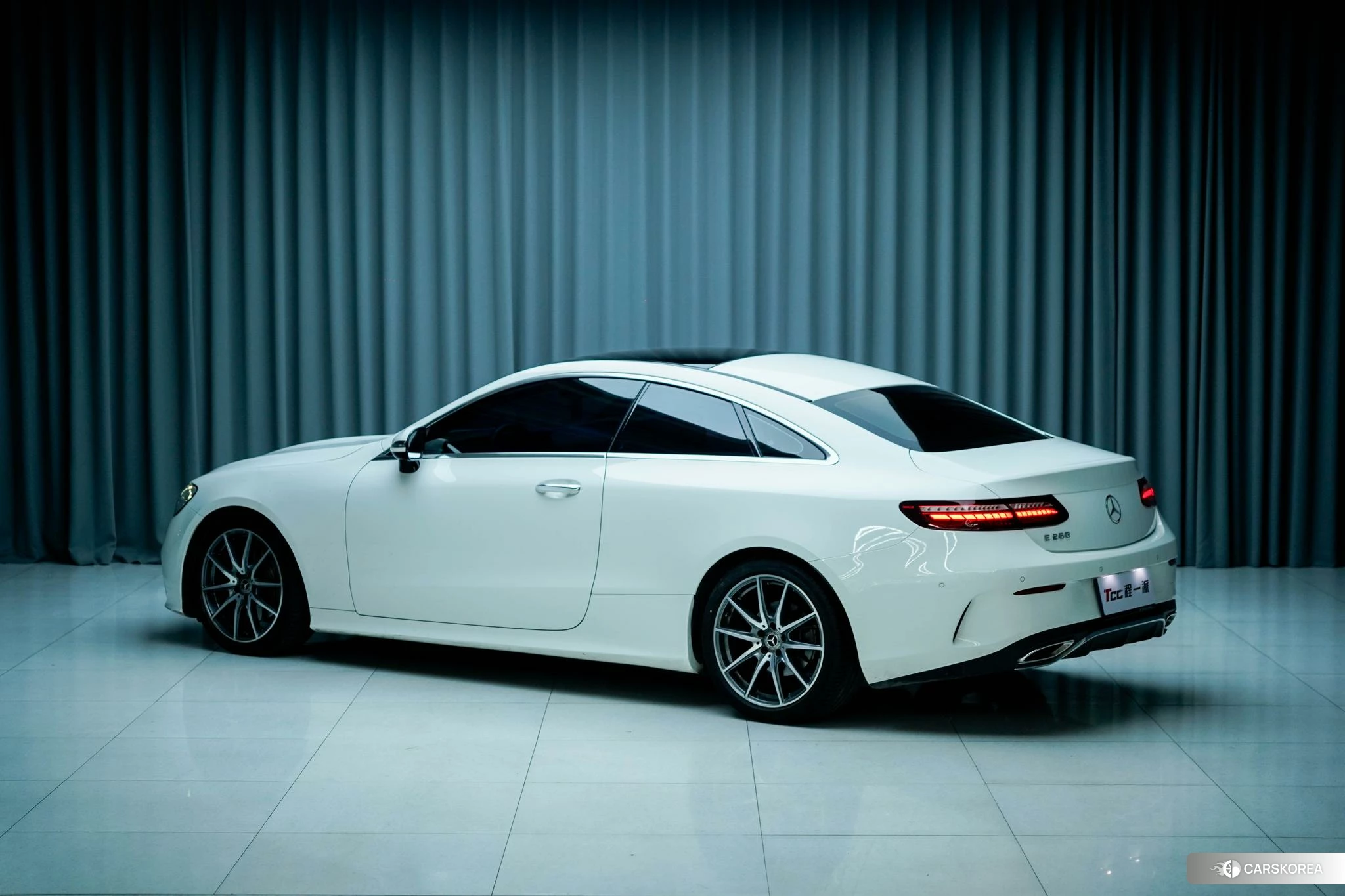 Mercedes-Benz E-class (imported) 2022 Белый из Китая, фото 6