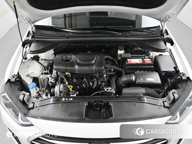 Hyundai Avante AD id 3912054 из Кореи 16