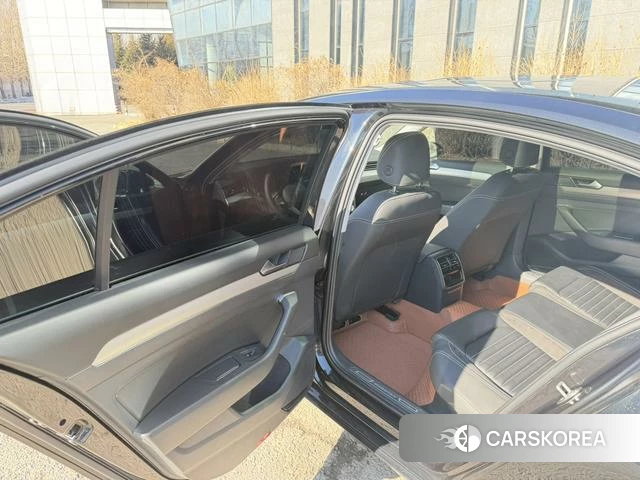 Volkswagen Magotan id 4301575 из Китая 15