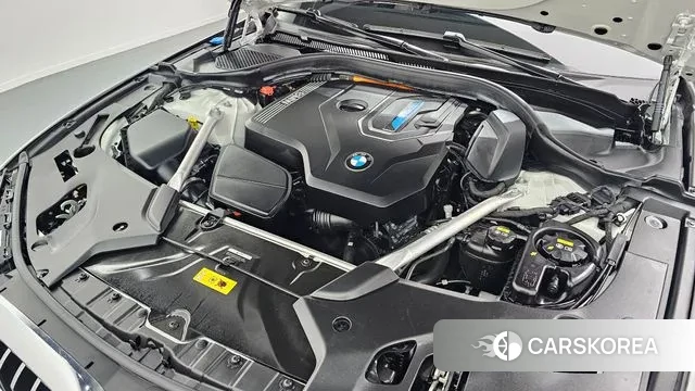 BMW 5 Series (G30) id 2960307 из Кореи 16