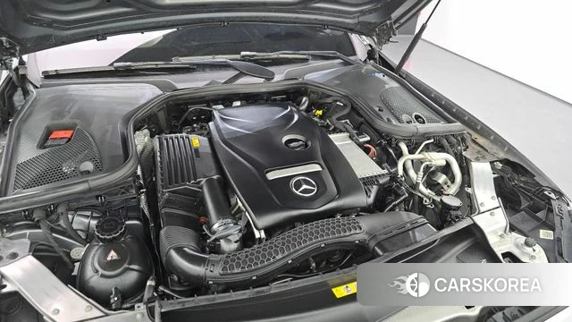 Mercedes-Benz E-Class W213 id 4225812 из Кореи 32