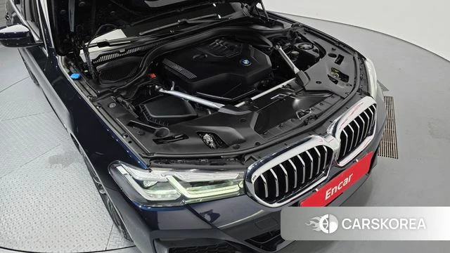 BMW 5 Series (G30) id 4355913 из Кореи 28