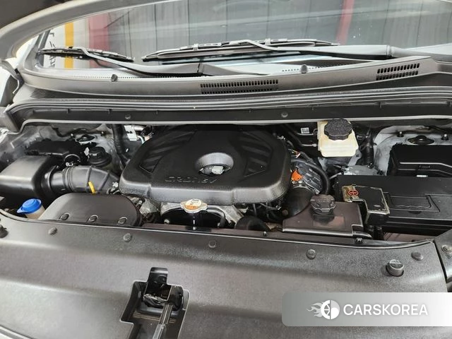 Hyundai The New Grand Starex id 4638137 из Кореи 16