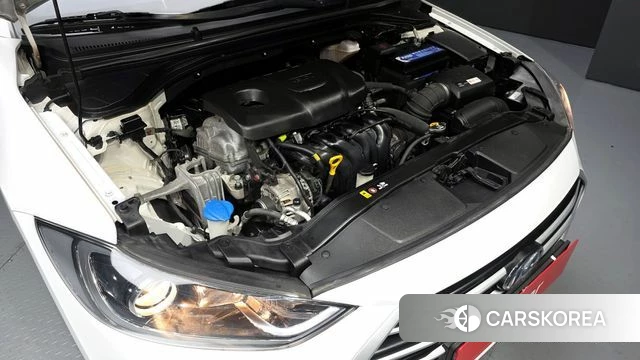 Hyundai Avante AD id 3801717 из Кореи 16