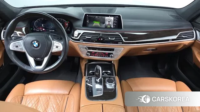 BMW 7 Series (G11) id 3453947 из Кореи 16