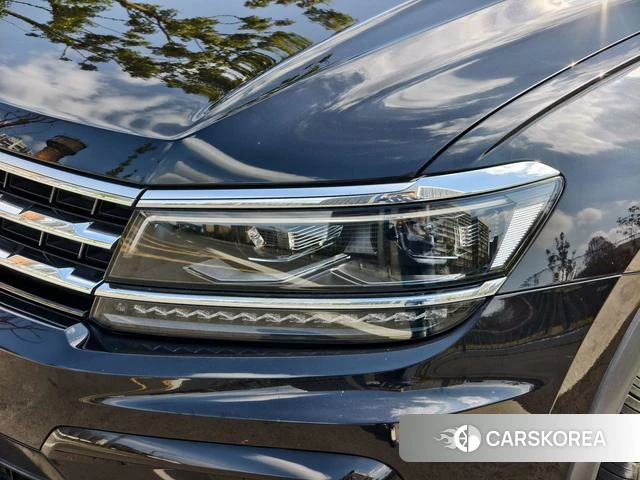 Volkswagen Tiguan L id 4217556 из Китая 12