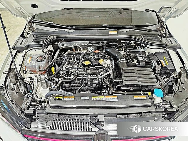 Volkswagen Golf 8th Generation id 3891543 из Кореи 14